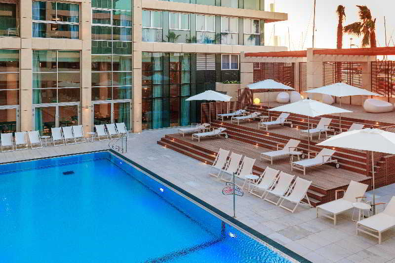 เฮรอดส์ เฮิร์สไลยา โฮเต็ล บาย เดอะ บีช Hotel Herzliya ภายนอก รูปภาพ